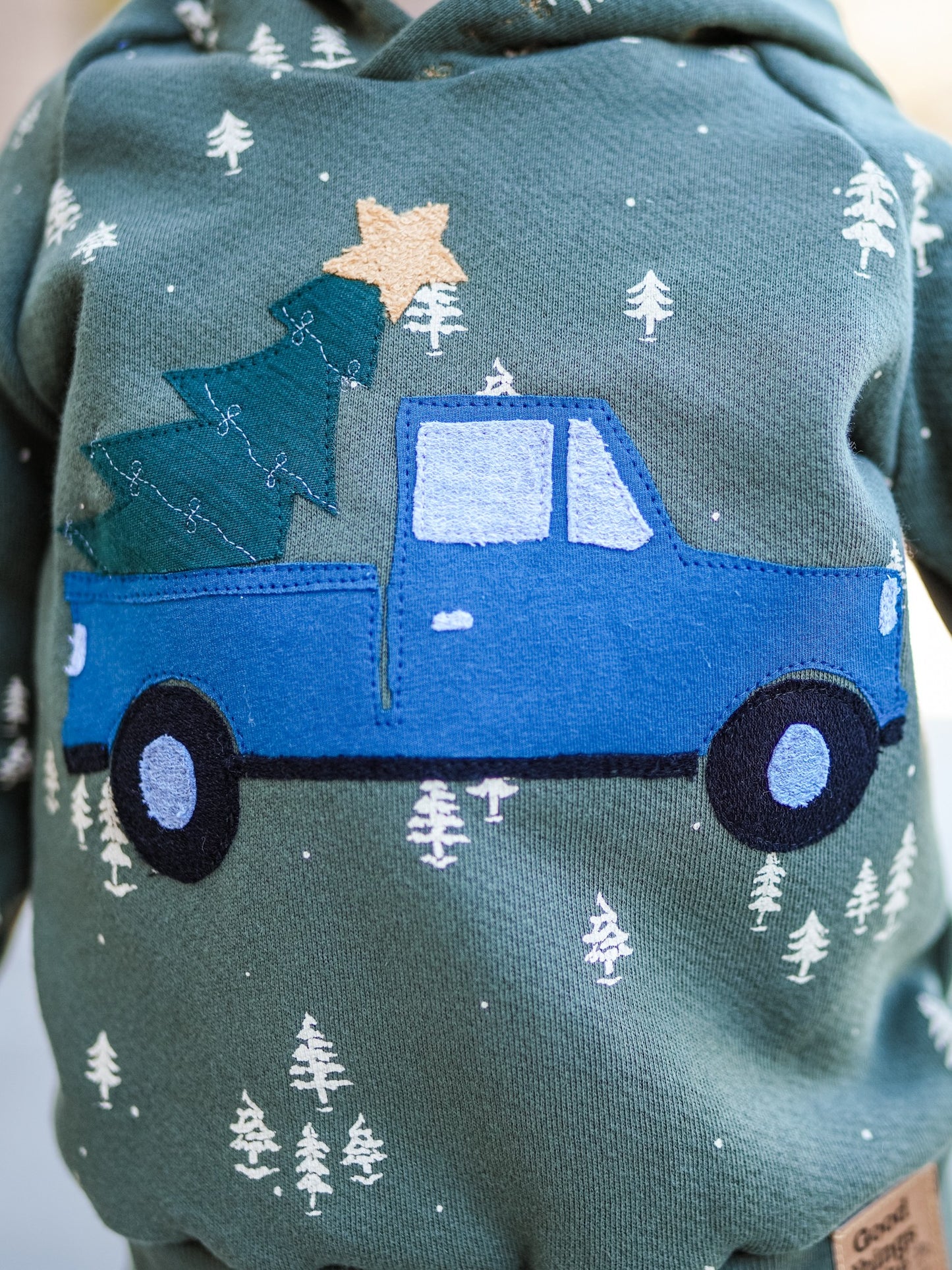Winter Truck Appliqué Set – Digital Download