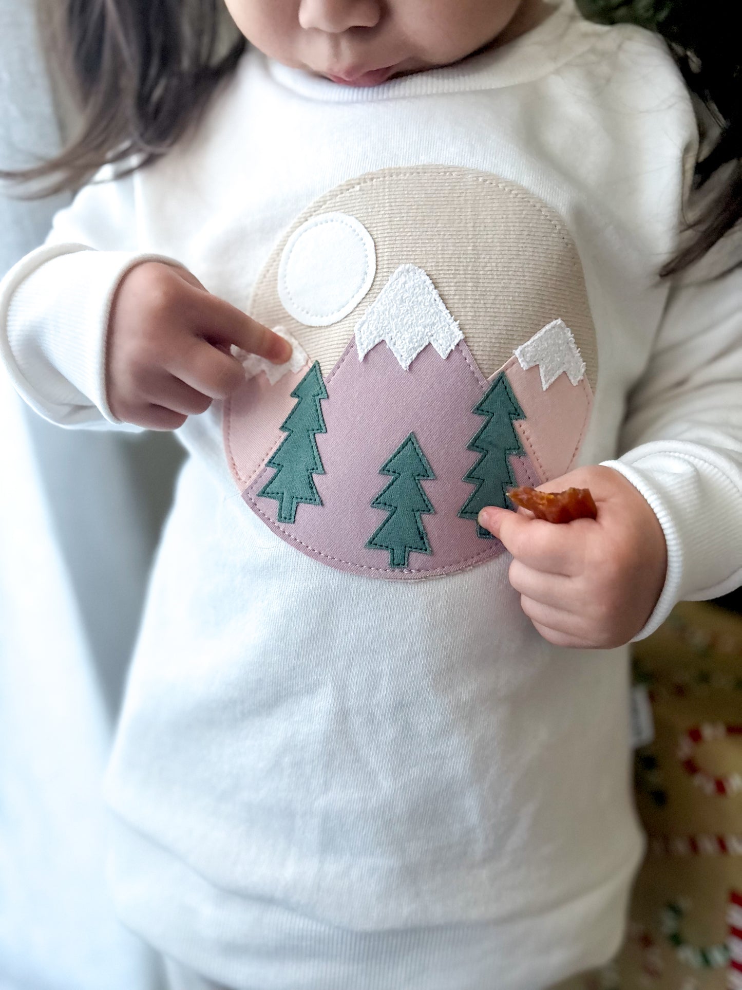 Mountain Scene Appliqué – Digital Download