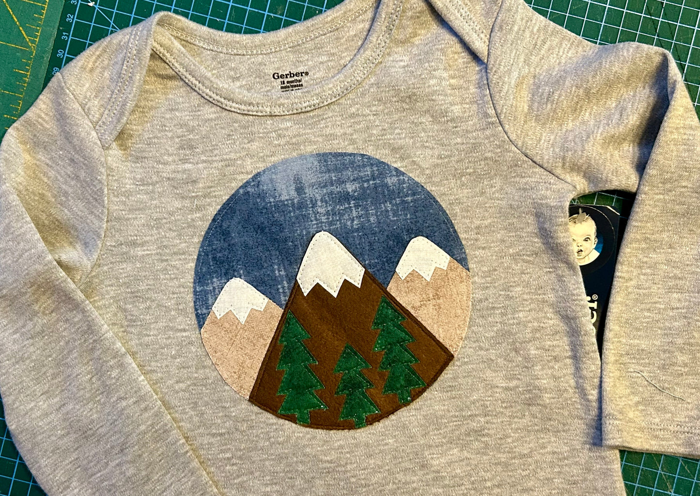 Mountain Scene Appliqué – Digital Download