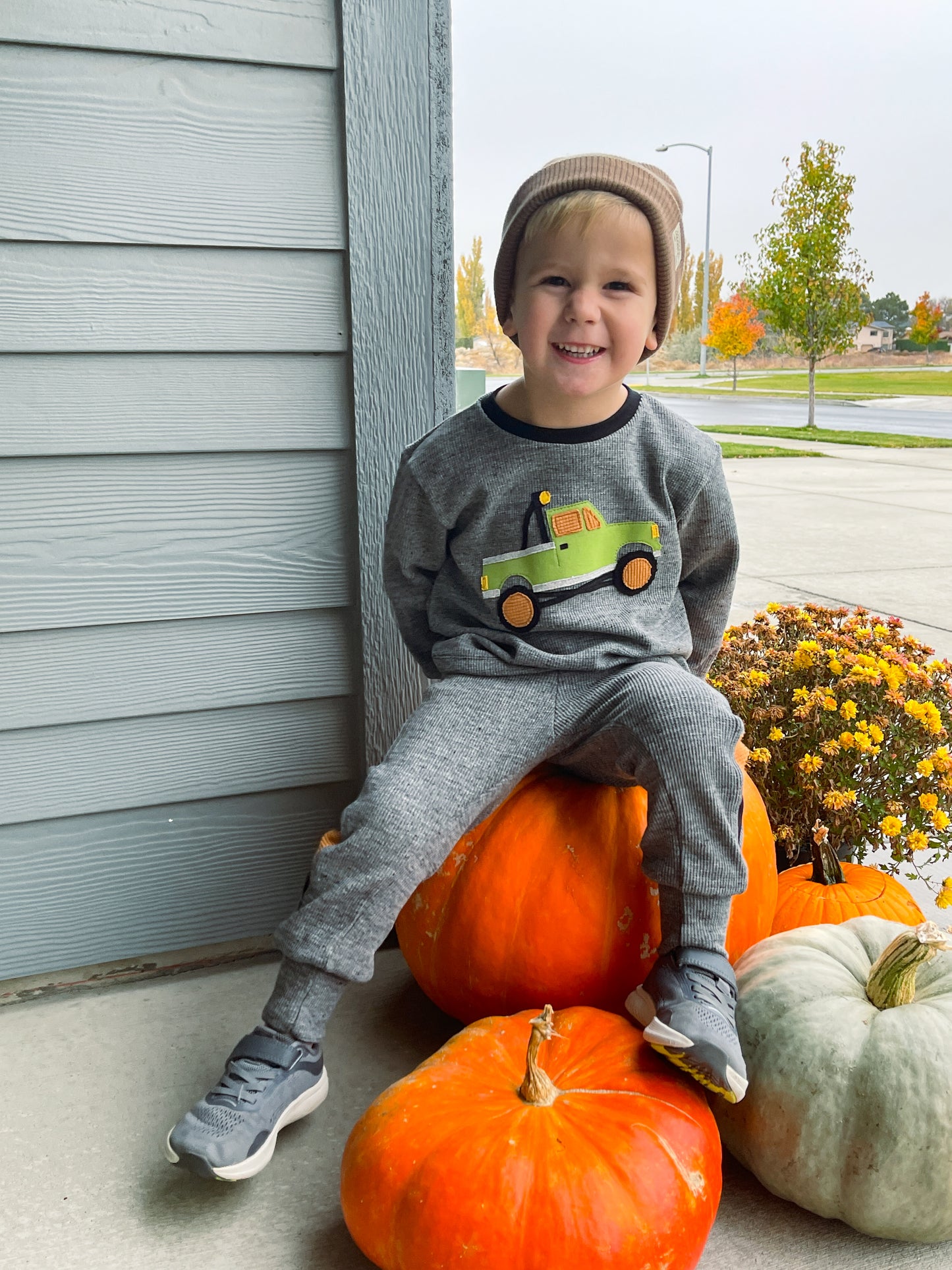 Winter Truck Appliqué Set – Digital Download