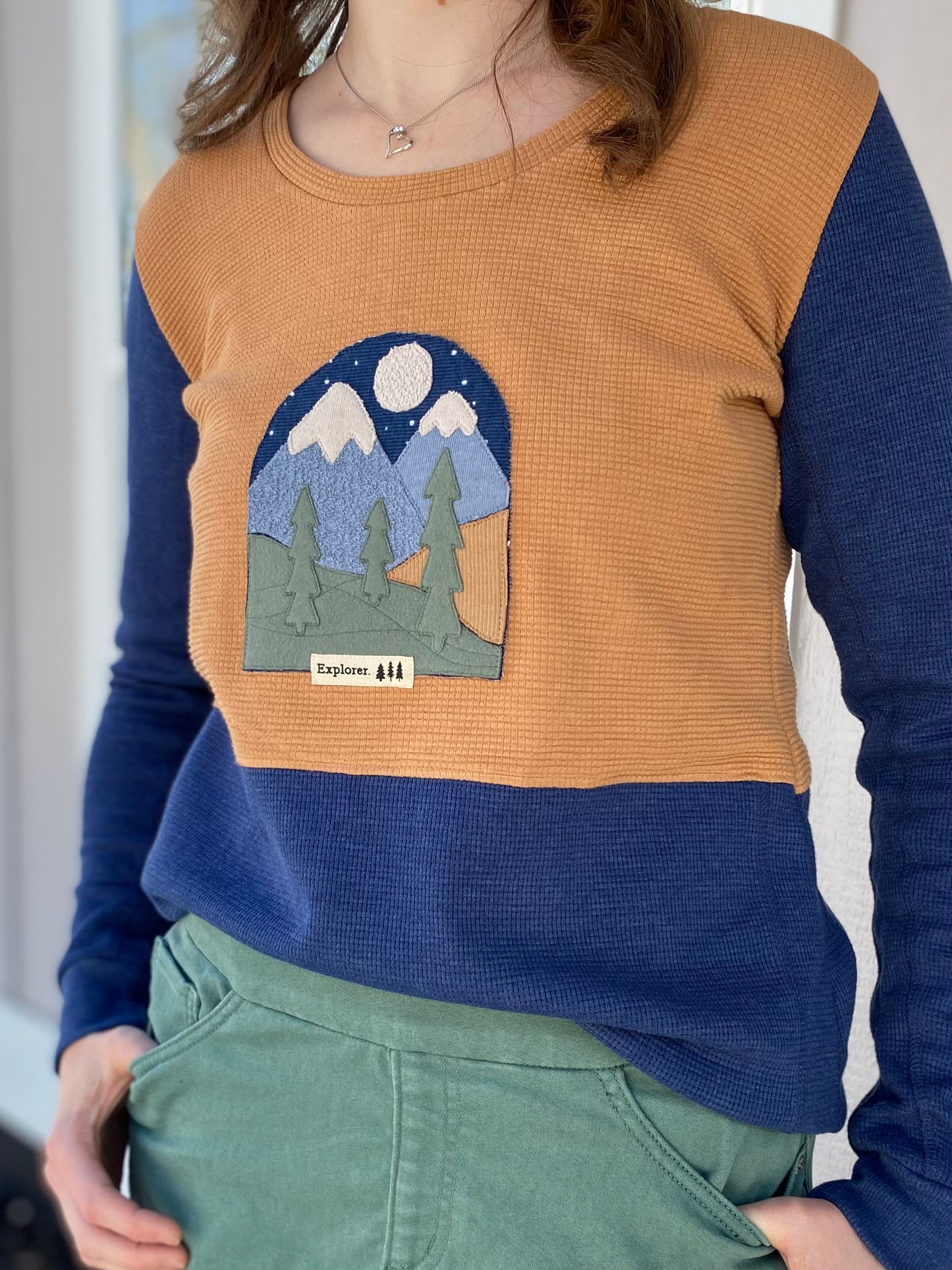 Mountain Scene Appliqué – Digital Download